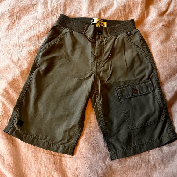 MEC Sidetrack Shorts - Picture 3 of 7